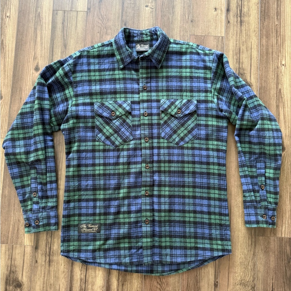 Men's Plaid Button-Down Shirt in Blue and Green